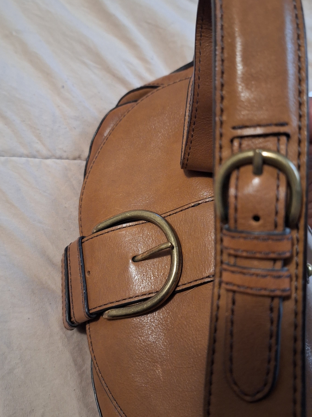 Banana Republic Brown Leather Shoulder Bag with Brass Buckle - Picture 5 of 12